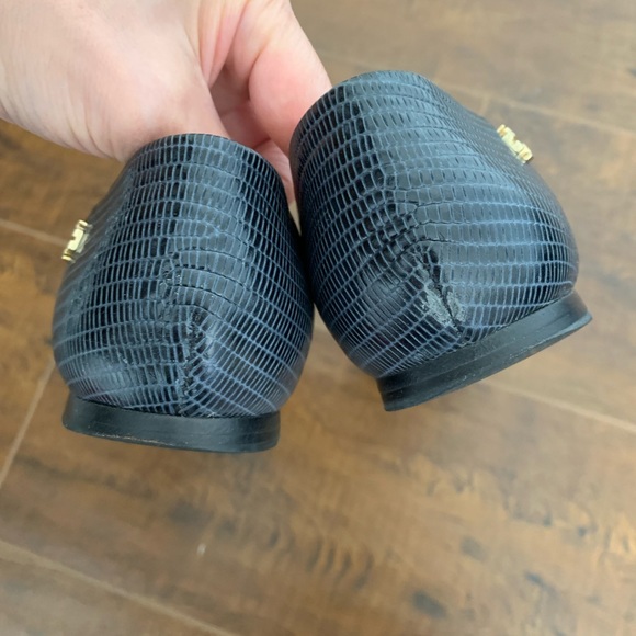 Tory Burch Navy Lizard Embossed Leather Viv D'orsay Pointed Toe Flats Size 6.5 - Picture 7 of 7